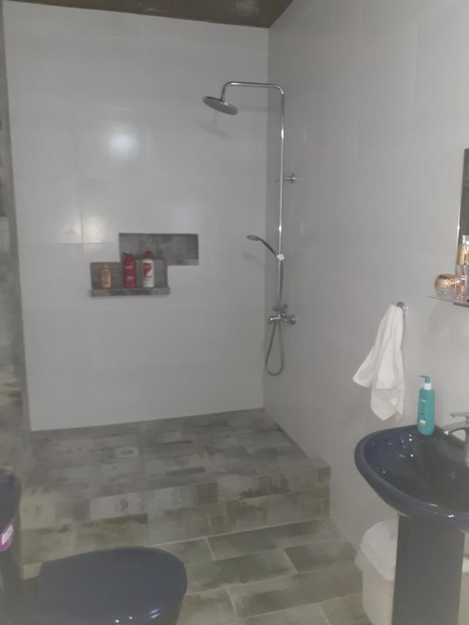 Гавань Hotel Sukhumi Ngoại thất bức ảnh